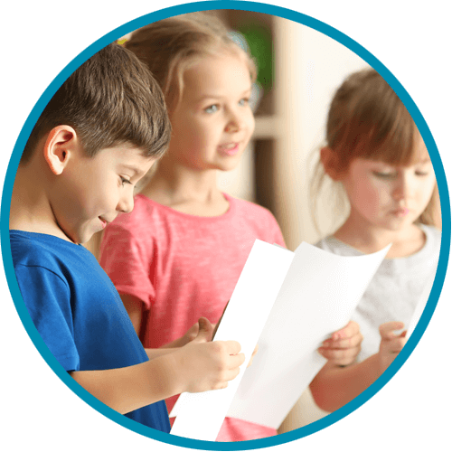 Bild von singenden Kindern