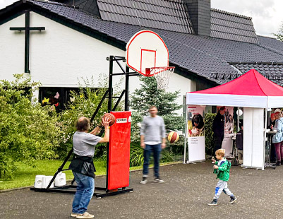 Spendenfinanzierte Kinderförderung und Kinderaktionen in Herkenrath